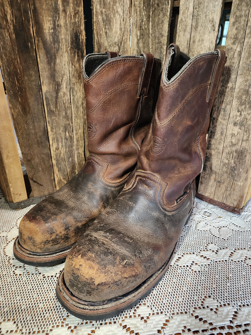 Men's Brown Leather Work Boots - Rugged Pull-On Style
